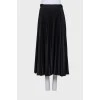 Pleated midi skirt with tag