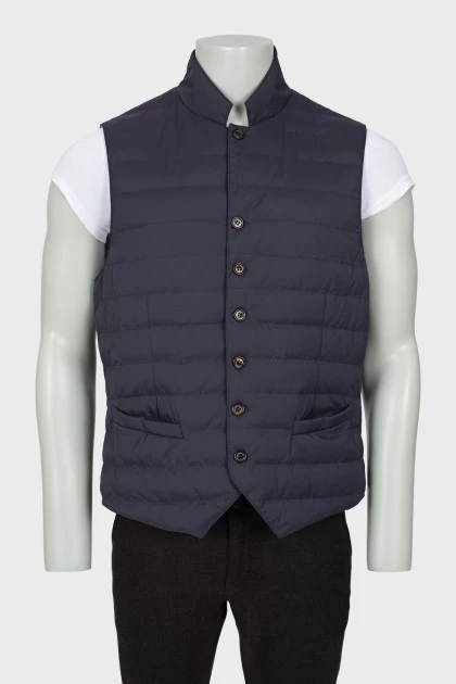 Men's quilted vest with buttons