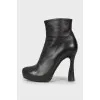 Leather ankle boots with sculpted heels