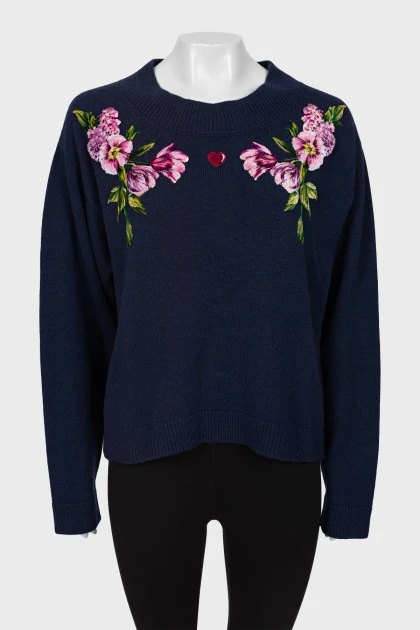 Cashmere sweater with patches