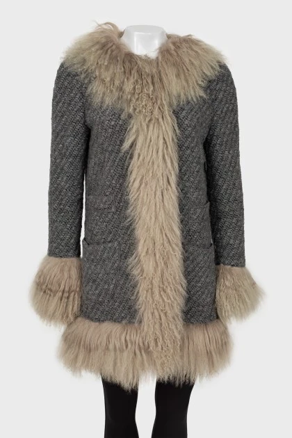 Knitted cardigan with fur