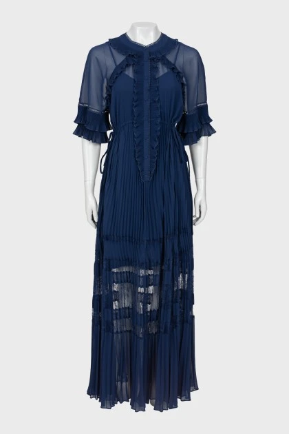 Pleated dress with tag