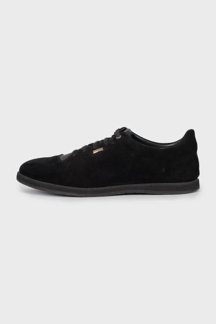 Men's suede sneakers with silver logo