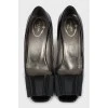 Patent leather open toe shoes