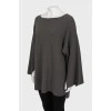 Knitted tunic with slits on the sides