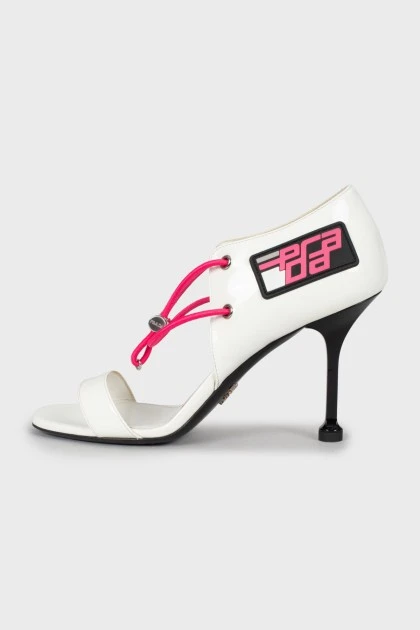 Patent sandals with pink laces