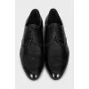 Men's shoes with embossed leather