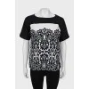 Black and white patterned T-shirt