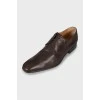 Men's leather shoes with almond toe