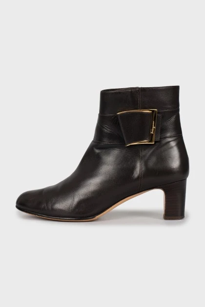 Mid heel leather ankle boots