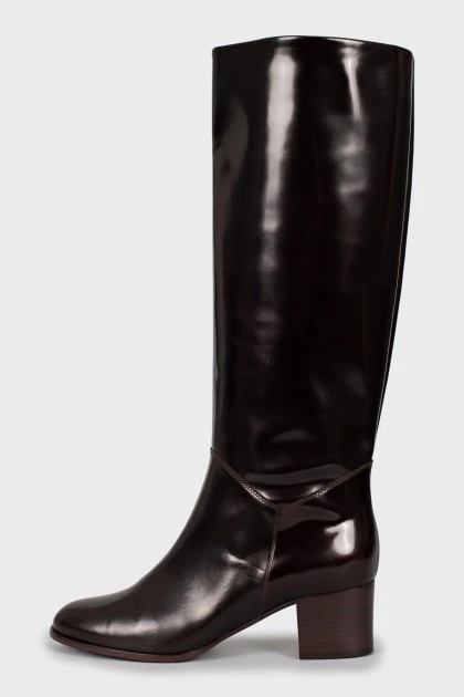 Brown mid heel boots