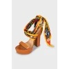 Leather sandals with scarf