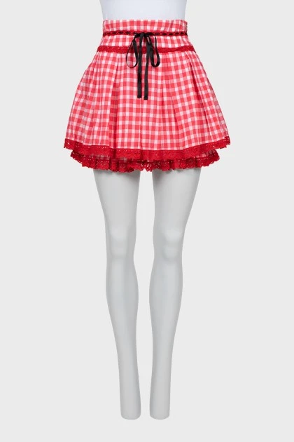 Red mini skirt in check print
