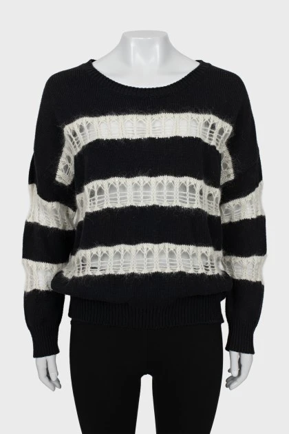 Knitted two-tone slim fit sweater
