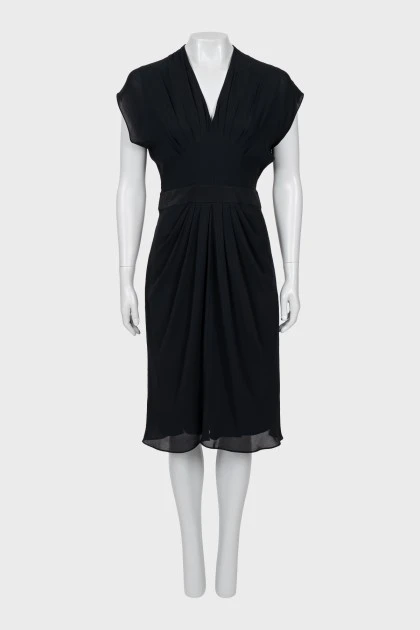 Black dress with drapery