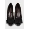 Patent leather shoes with embossed print
