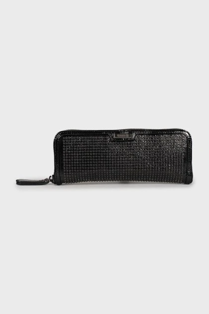 Leather clutch with zipper