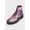 Textile boots in abstract print