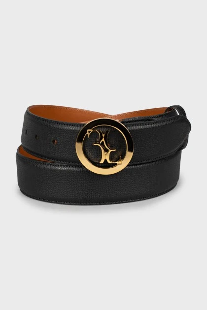 Men's leather belt with gold buckle