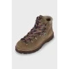 Men's brown suede boots