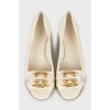 Leather ballet shoes with gold logo