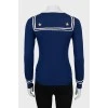 Fitted blue jumper with print