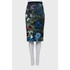 Fitted floral pencil skirt