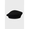 Wool beret with tag