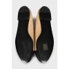 Leather ballet shoes with embroidered logo