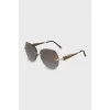 Sunglasses with wooden temples