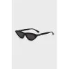 Oval sunglasses in black