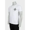 Men's T-shirt with branded patch