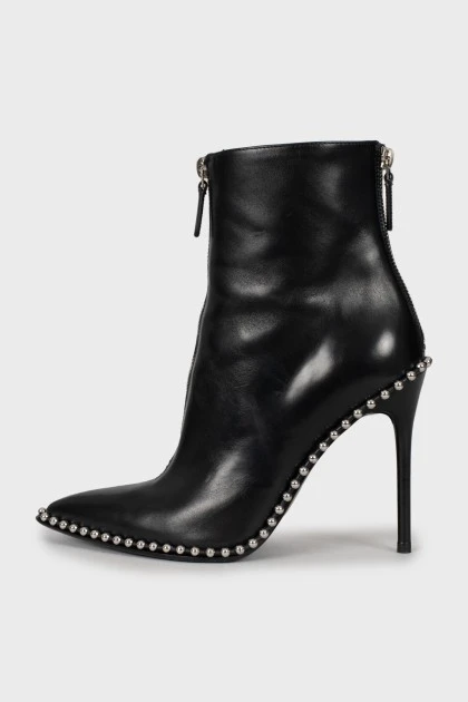 Leather ankle boots with metal beads