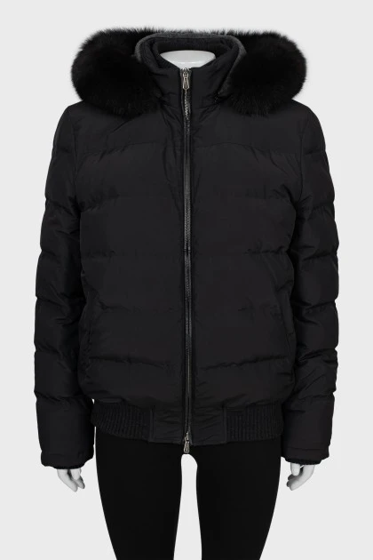 Black down jacket decorated with fur
