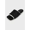 Textile flip-flops black and white
