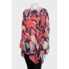 Loose printed blouse with tag