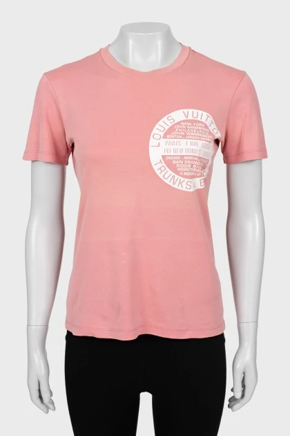 Pink fitted t-shirt