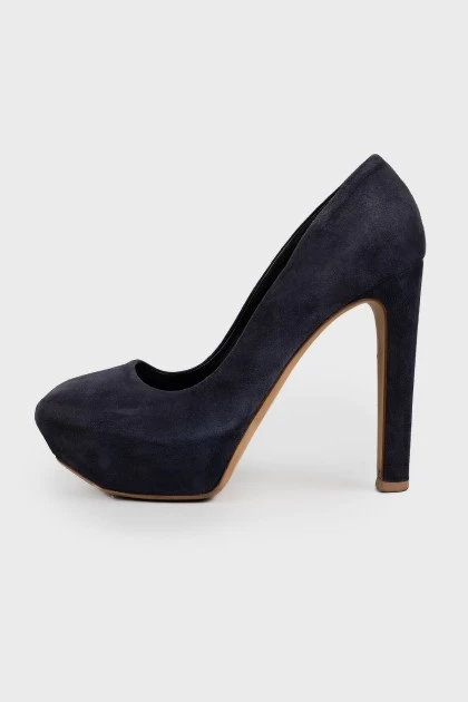 Dark blue shoes
