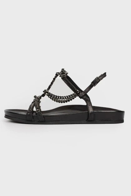 Leather sandals with chains