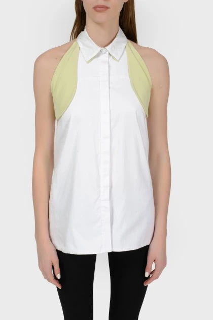 Top blouse behind the neck with an open back with a tag