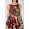 Dress with a flashed skirt in a floral print