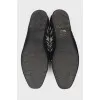 Men's loafers with gray embroidery