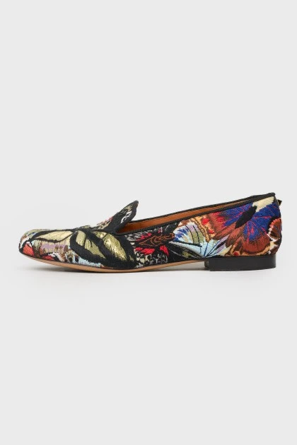 Loafers with embroidered butterflies