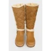 Low-cut quilted boots
