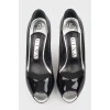Vintage shoes in black and silver
