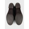 Low heel loafers
