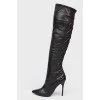 Pointed toecap high boots
