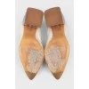 Leather beige shoes with a colored geometric heel in strip