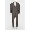 Men's classic single-breasted suit
