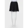 Black skirt-shorts
